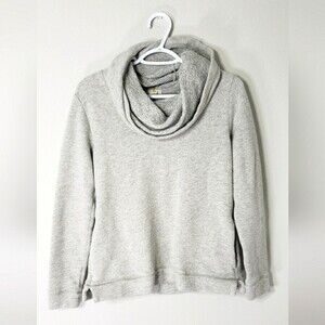 J.Crew mercantile funnel neck sweater size M E0820